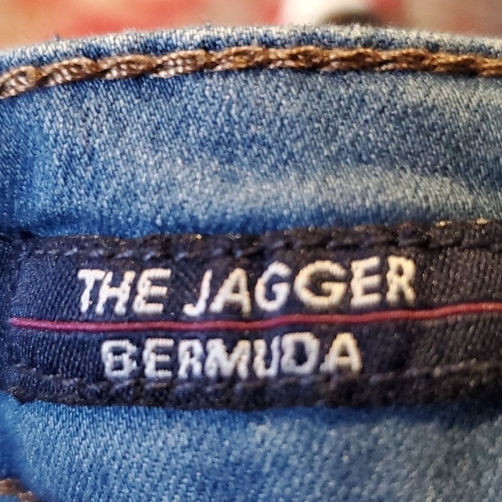 Vigoss The Jagger bermuda girls embellished denim shorts. Preowned size 12 - Picture 10 of 10